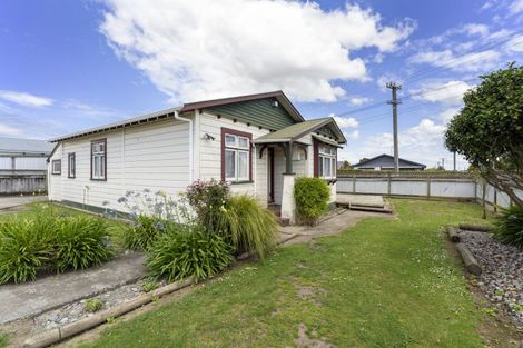 Photo of property in 37 Keepa Street, Levin, 5510