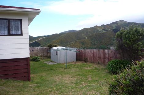 Photo of property in 73 Frobisher Street, Island Bay, Wellington, 6023
