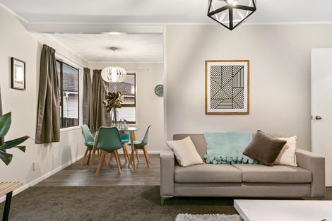 Photo of property in 7 Holborn Place, Papatoetoe, Auckland, 2025