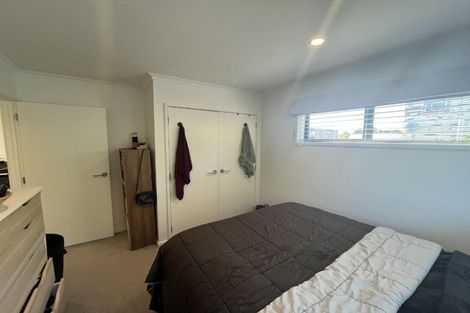 Photo of property in 111 Banks Street, Marfell, New Plymouth, 4310