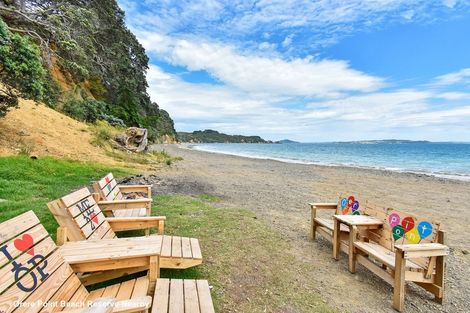 Photo of property in 72 Howard Road, Orere Point, 2585