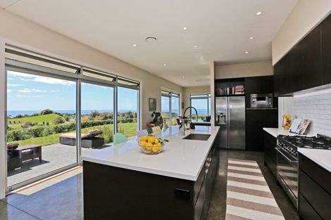 Photo of property in 140 Eskridge Drive, Eskdale, Napier, 4182