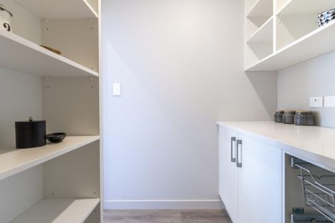 Photo of property in 9 Hanlow Place, Pyes Pa, Tauranga, 3112