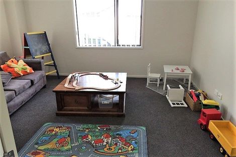 Photo of property in 72 Isabella Drive, Pukekohe, 2120