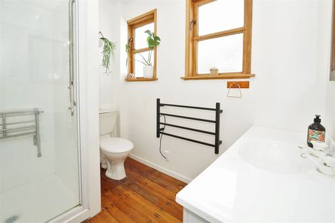 Photo of property in 5 Moule Place, Fairfield, Hamilton, 3214