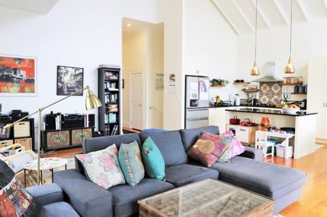 Photo of property in 38 Church Street, Devonport, Auckland, 0624