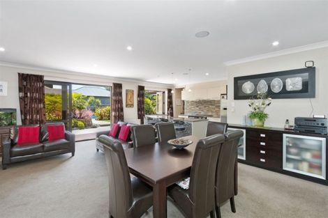 Photo of property in 45 Oakgrove Drive, Rangiora, 7400