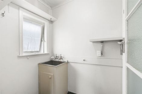 Photo of property in 13 Bruce Road, Glenfield, Auckland, 0629