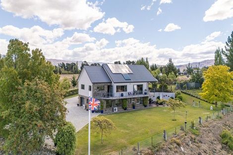 Photo of property in 233 Letts Gully Road, Letts Gully, Alexandra, 9393