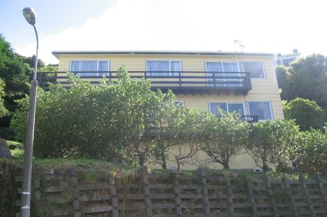 Photo of property in 1/3 Jerome Way, Crofton Downs, Wellington, 6035