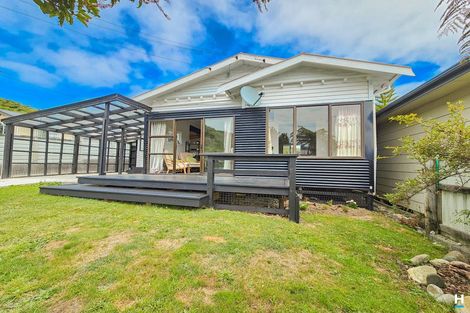 Photo of property in 6 Rochfort Street, Greymouth, 7805