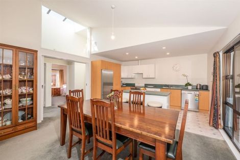 Photo of property in 32a Farquhars Road, Redwood, Christchurch, 8051
