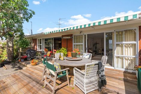 Photo of property in 1/8 Meadway, Sunnyhills, Auckland, 2010