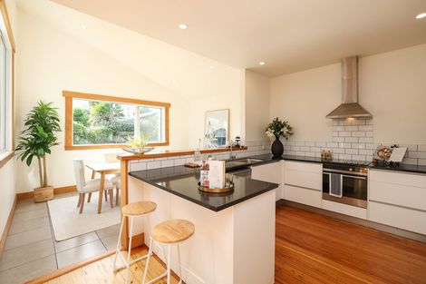 Photo of property in 37 Newton Street, Fitzroy, New Plymouth, 4312