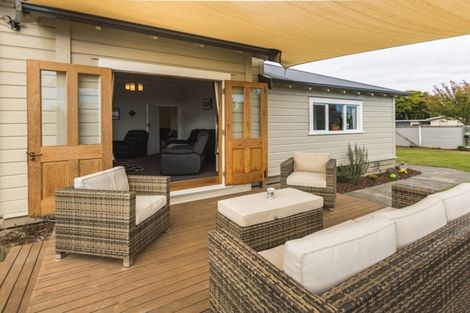 Photo of property in 800 Victoria Street, Parkvale, Hastings, 4122