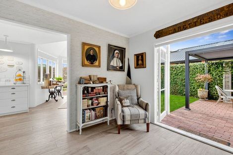 Photo of property in 25 Hall Street, Cambridge, 3434