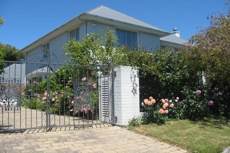 Photo of property in 4 Ilam Park Place, Ilam, Christchurch, 8041