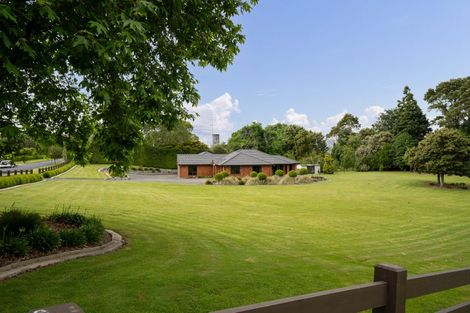 Photo of property in 2 Lake View Drive, Karapiro, Cambridge, 3494