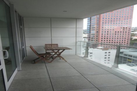 Photo of property in Chews Lane Apartments, 15d/9 Chews Lane, Wellington Central, Wellington, 6011