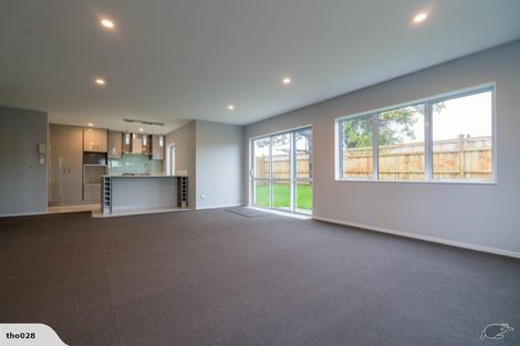 Photo of property in 24a Bradbury Road, Botany Downs, Auckland, 2010