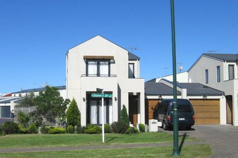 Photo of property in 50 Gunner Drive, Te Atatu Peninsula, Auckland, 0610