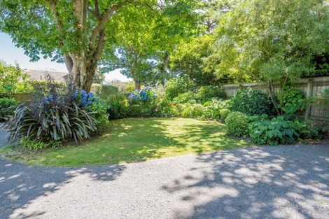 Photo of property in 386a Te Moana Road, Waikanae, 5036