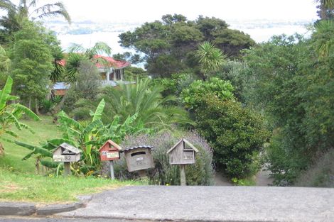 Photo of property in 80 Palmerston Road, Birkenhead, Auckland, 0626