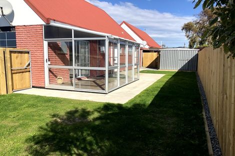 Photo of property in 141 Queenspark Drive, Parklands, Christchurch, 8083