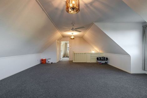 Photo of property in 68 Pencarrow Street, Highbury, Palmerston North, 4412