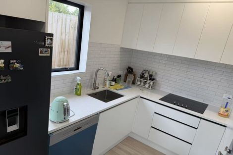 Photo of property in 49b Vera Road, Te Atatu South, Auckland, 0610