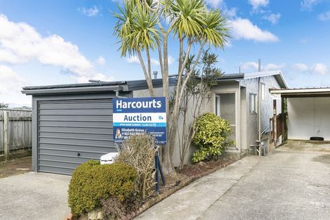 Photo of property in 15a Lenox Grove, Johnsonville, Wellington, 6037