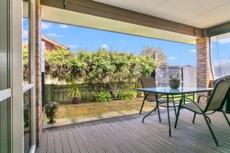 Photo of property in 12 Cooper Crescent, Cambridge, 3434