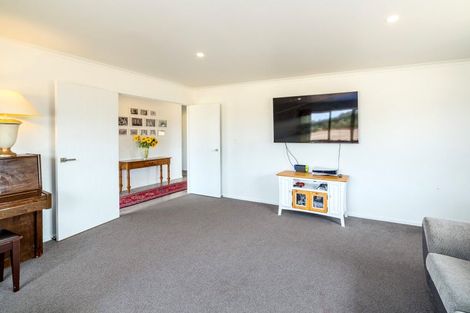 Photo of property in 471 State Highway 2, Opaki, Masterton, 5871