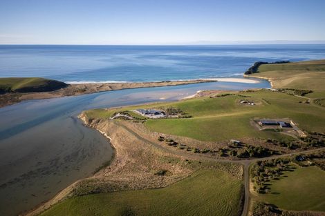 Photo of property in 370 Thorburn Road, Waikouaiti, 9472