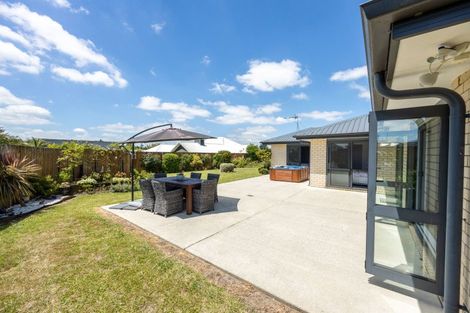 Photo of property in 24 Fairway Drive, Morrinsville, 3300