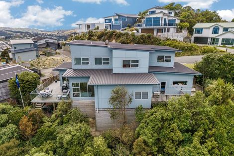 Photo of property in 5 Seascape View, Paremata, Porirua, 5024