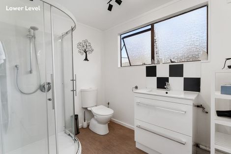 Photo of property in 30 Frimley Terrace, Waikanae Beach, Waikanae, 5036