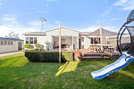 Photo of property in 8 Cameron Road, Te Puke, 3119