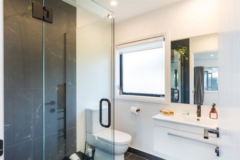 Photo of property in 26 Serenity Crescent, Kelvin Grove, Palmerston North, 4414