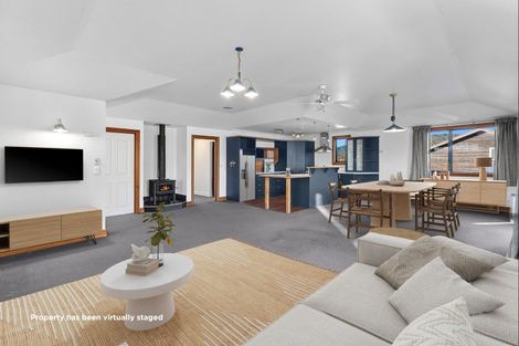 Photo of property in 49 Totara Terrace, Wanaka, 9305
