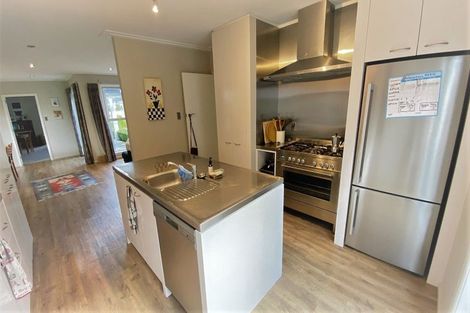 Photo of property in 4 Guinness Crescent, Ilam, Christchurch, 8041