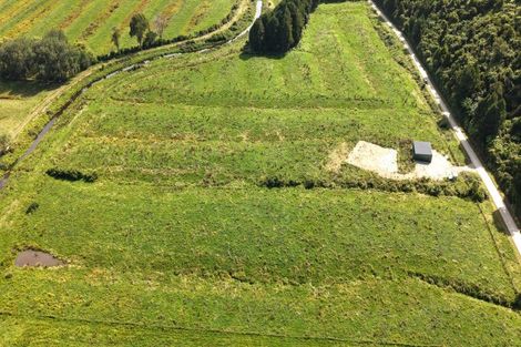 Photo of property in 216 Kongahu Swamp Road, Little Wanganui, Karamea, 7893