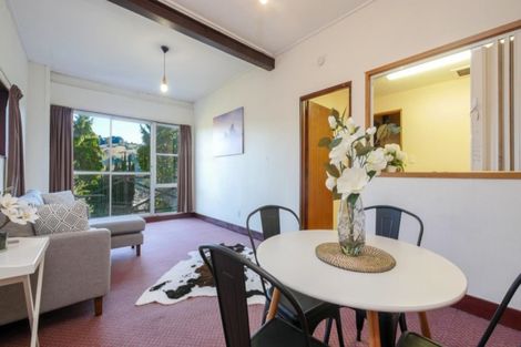 Photo of property in 50 Hocken Street, Kenmure, Dunedin, 9011