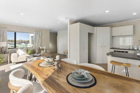 Photo of property in 1a Eaglen Place, Howick, Auckland, 2010