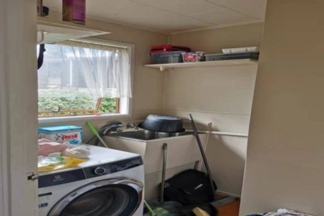Photo of property in 49 Lavery Place, Sunnynook, Auckland, 0632