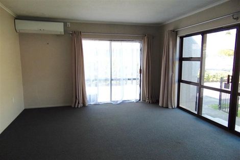 Photo of property in 53 Flanders Avenue, Onekawa, Napier, 4110