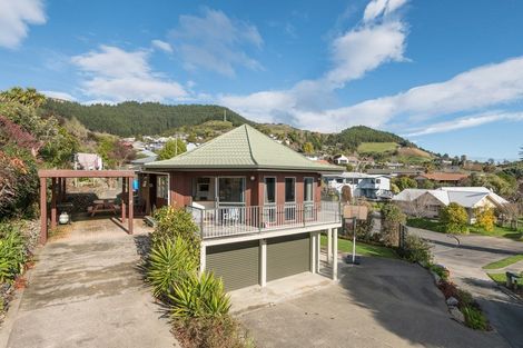 Photo of property in 8 Centenary Place, Richmond, 7020