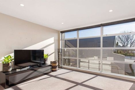 Photo of property in 73a Sherborne Street, St Albans, Christchurch, 8014