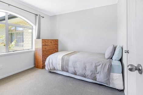 Photo of property in 70 Nielsen Gardens, Rototuna, Hamilton, 3210