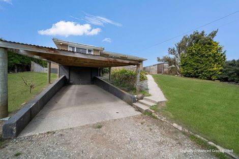 Photo of property in 1 George Street, Clinton, 9534